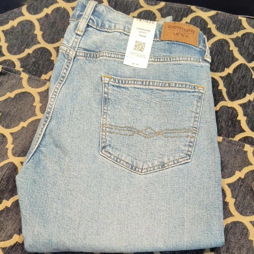 Denizen from Levi's Light Blue Slim Jeans